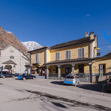 Cresta Rossa * Antronapiana